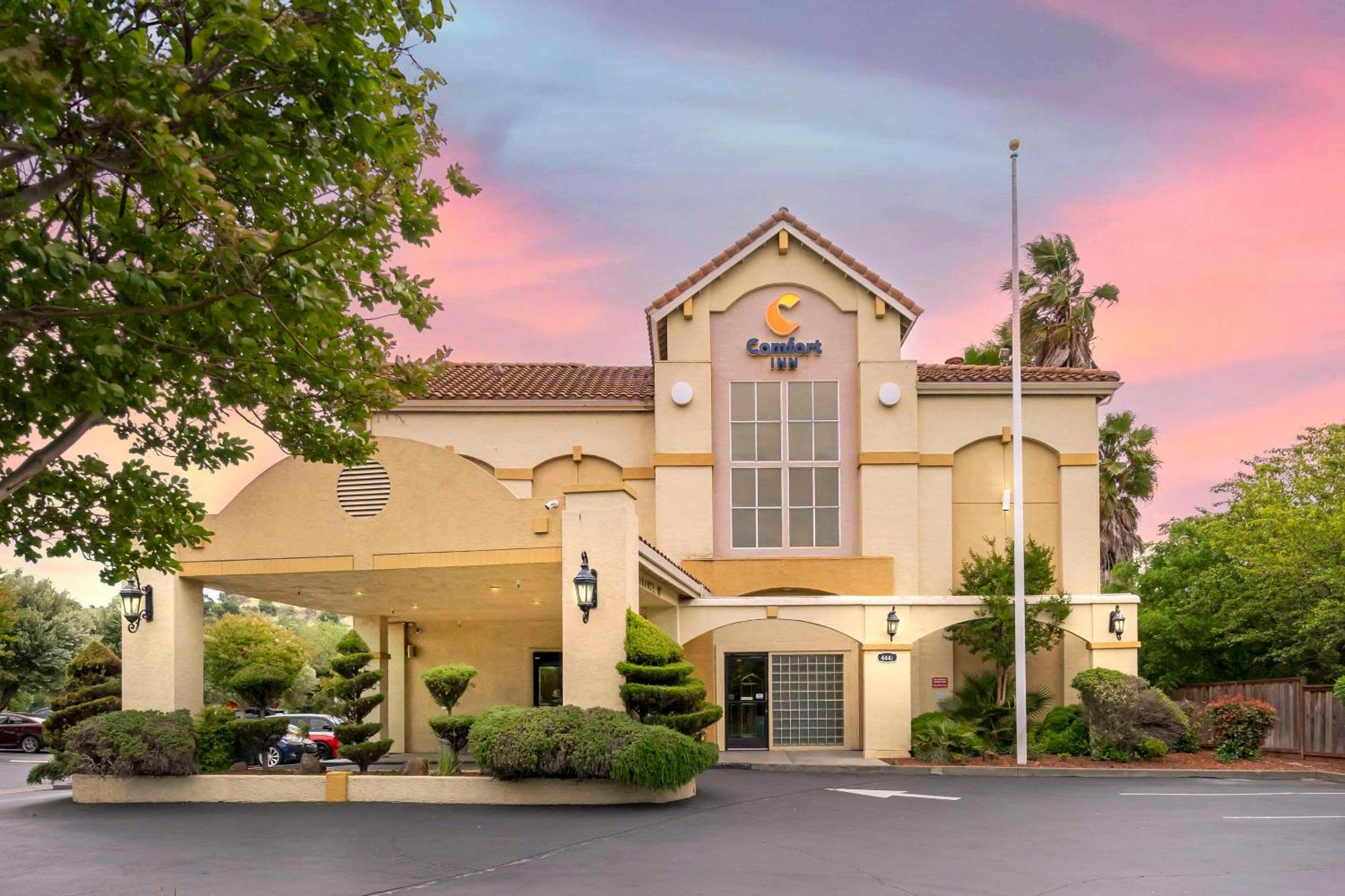 Comfort Inn Fairfield Napa Valley Area Cordelia Bagian luar foto